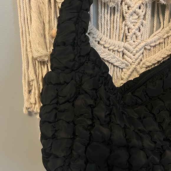 No Boundaries Puffer-Puffy Nylon Tote-Purse - Picture 2 of 2